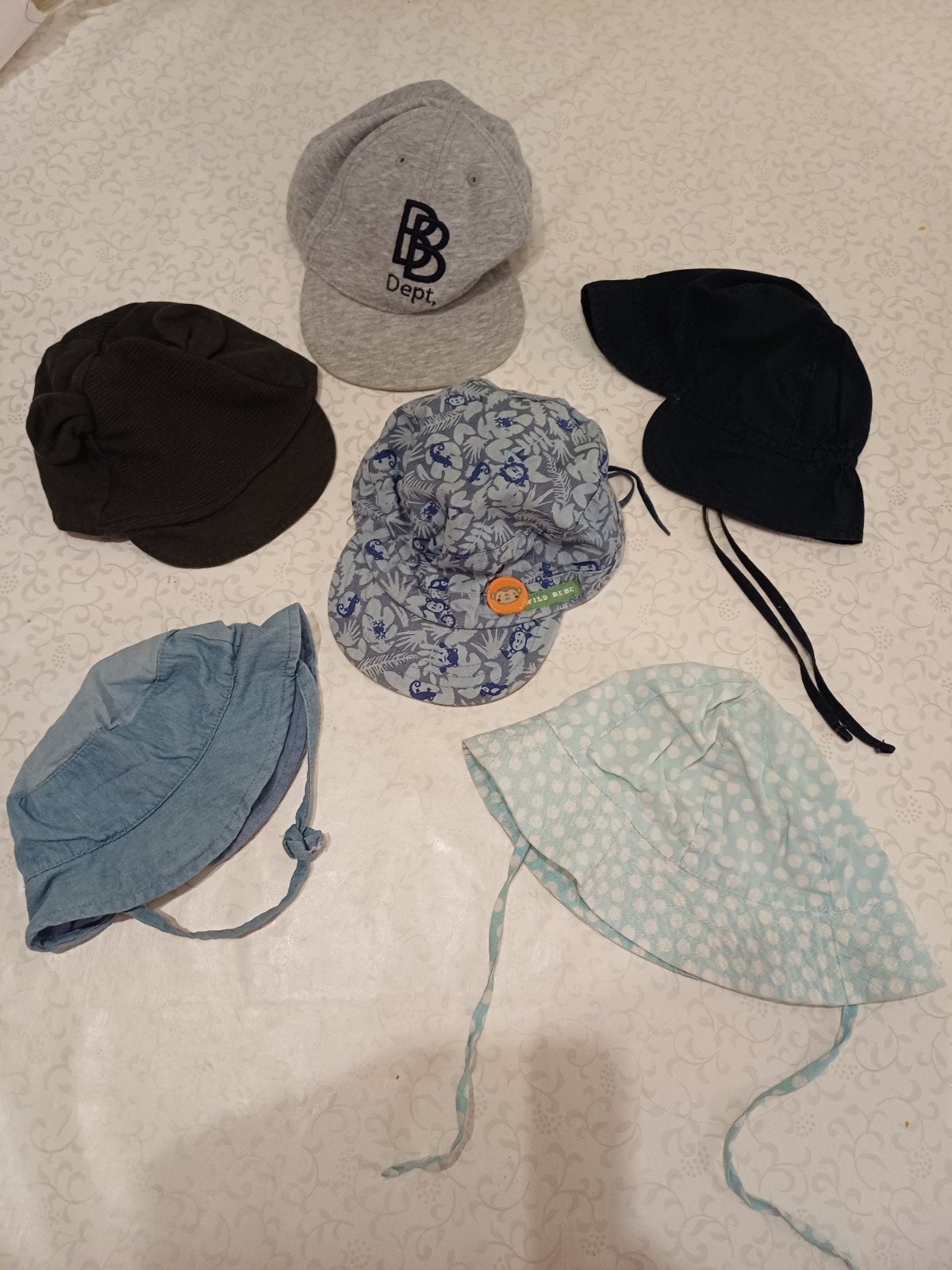 zonnehoedje en petten (vanaf 3 maand tot maat 86), Ophalen, Maat 86