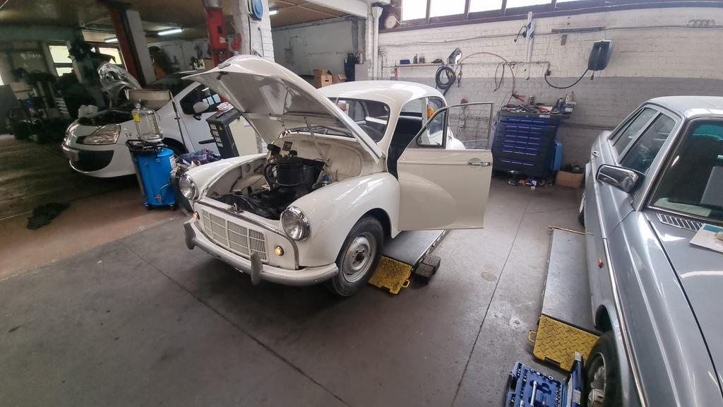 Morris minor