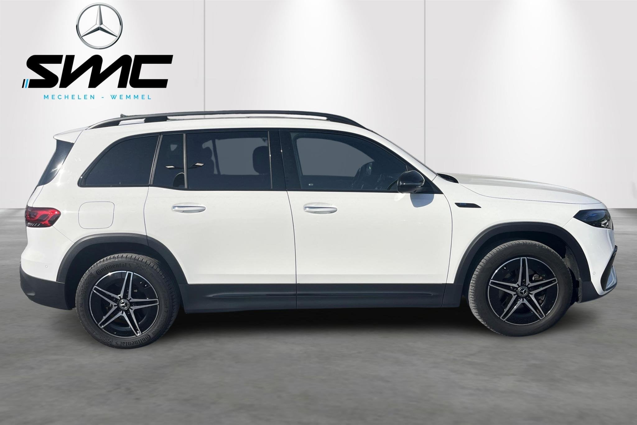 Mercedes-Benz EQB EQB 300 4MATIC AMG Line 7-seat, Auto's, Mercedes-Benz, Automaat, Gebruikt, LED verlichting, https://public.car-pass.be/vhr/f7a2bdb6-e5eb-45f4-921f-7a815193eaf6