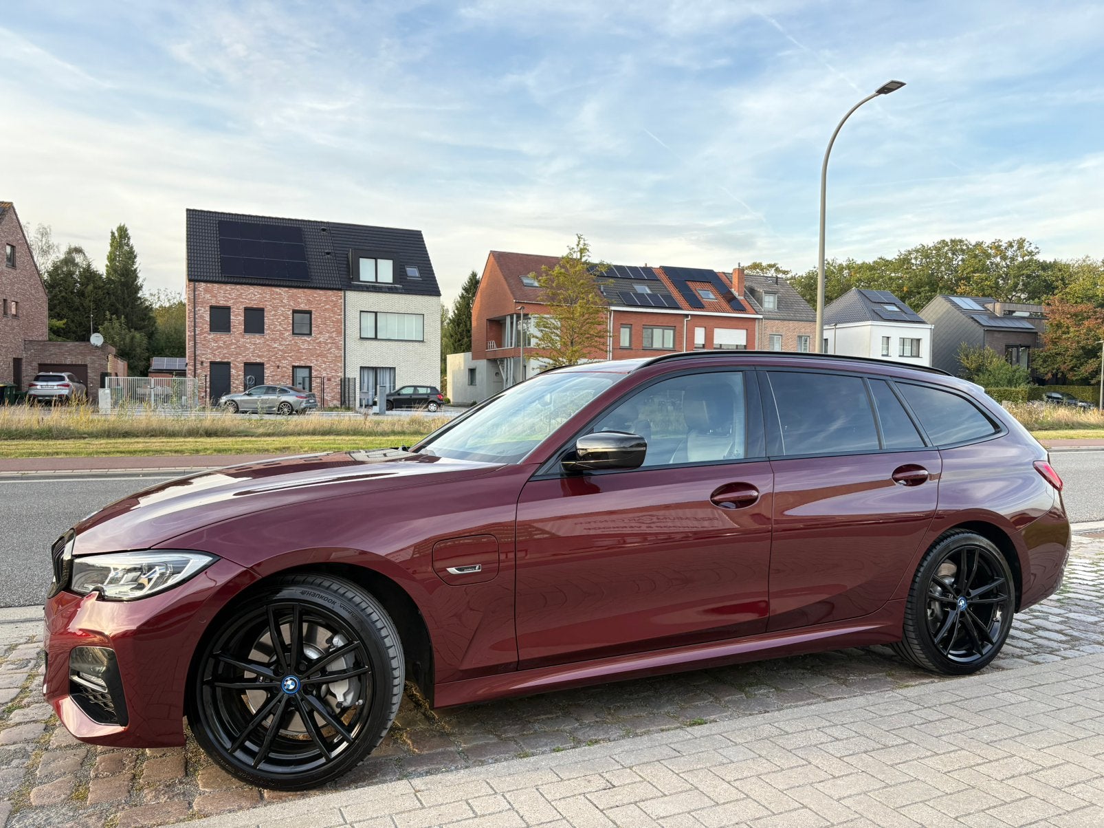 Bmw 330e |12 M Garantie | M-Pakket | 99 Dkm | 2022 | Hybride, Automaat, Lederen bekleding, 750 kg, Leder en Alcantara