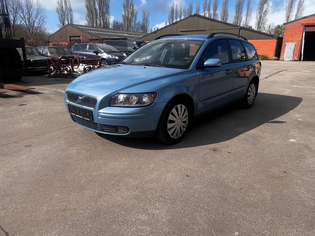VOLVO V50 BENZINE AUTOMAT VAN 2005 MET 139DKM, Autos, Achat, Feux de virage, Entreprise, Noir
