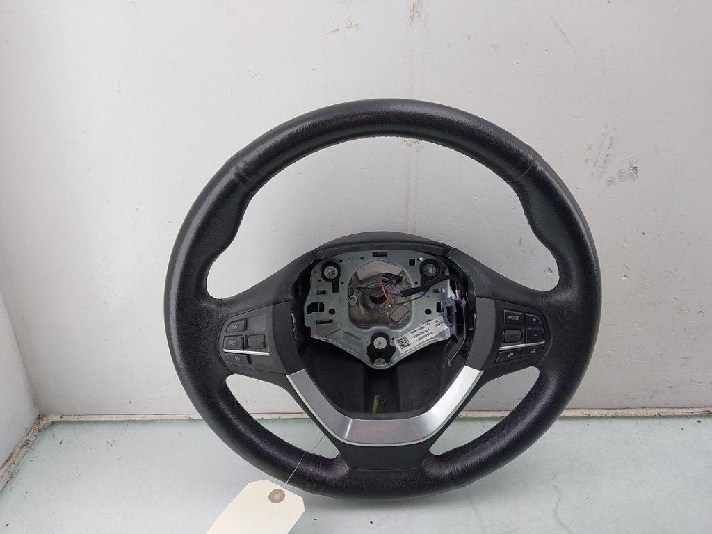 VOLANT DIRECTION BMW X3 (F25) (|2498713385|32306879924|), Utilisé, BMW, Petuelring 130
80809  München, DE, Bayerische Motoren Werke AG