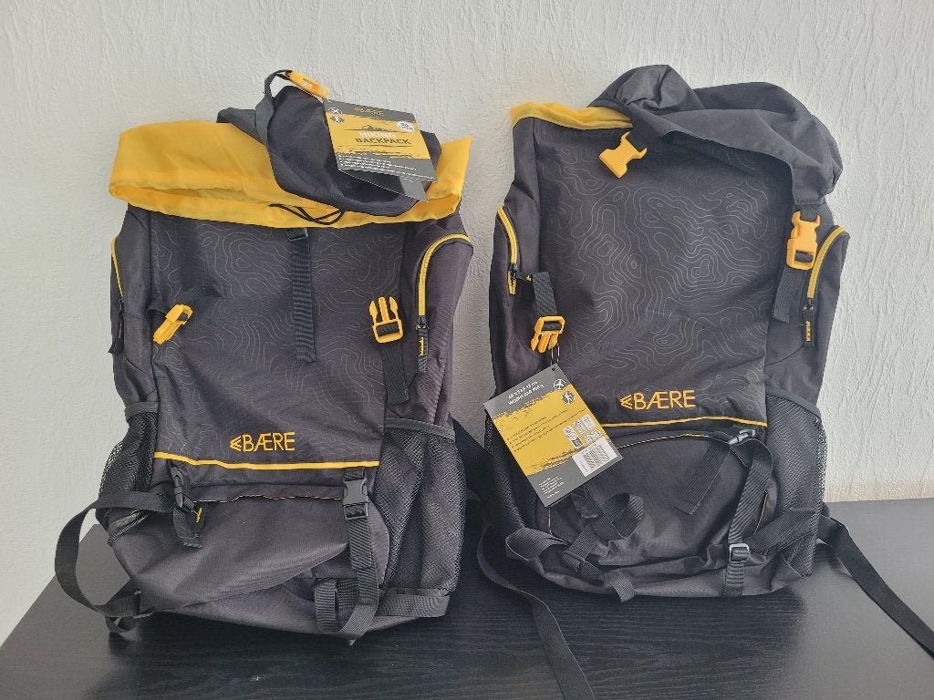 2 sacs à dos, Enlèvement, Neuf