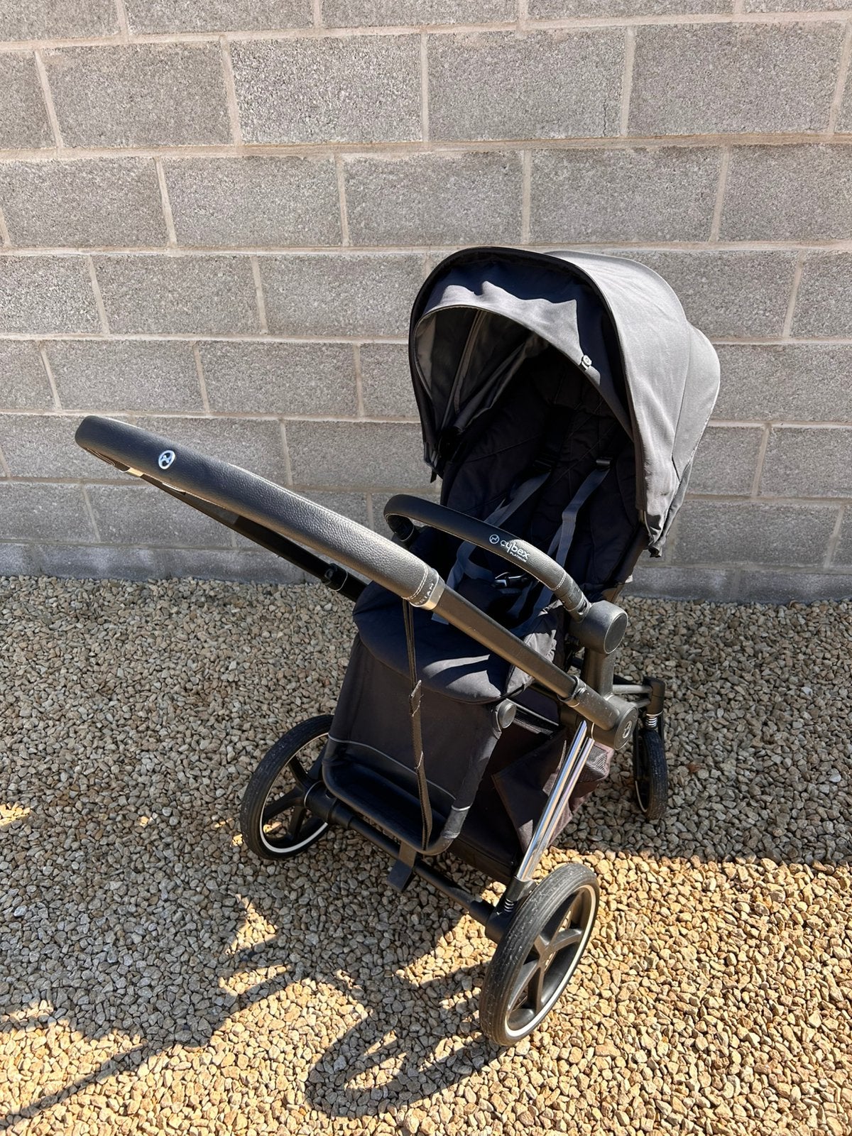 Poussette Priam avec assise et nacelle + protections pluie, Enfants & Bébés, Poussettes & Combinaisons, Autres marques, Avec nacelle