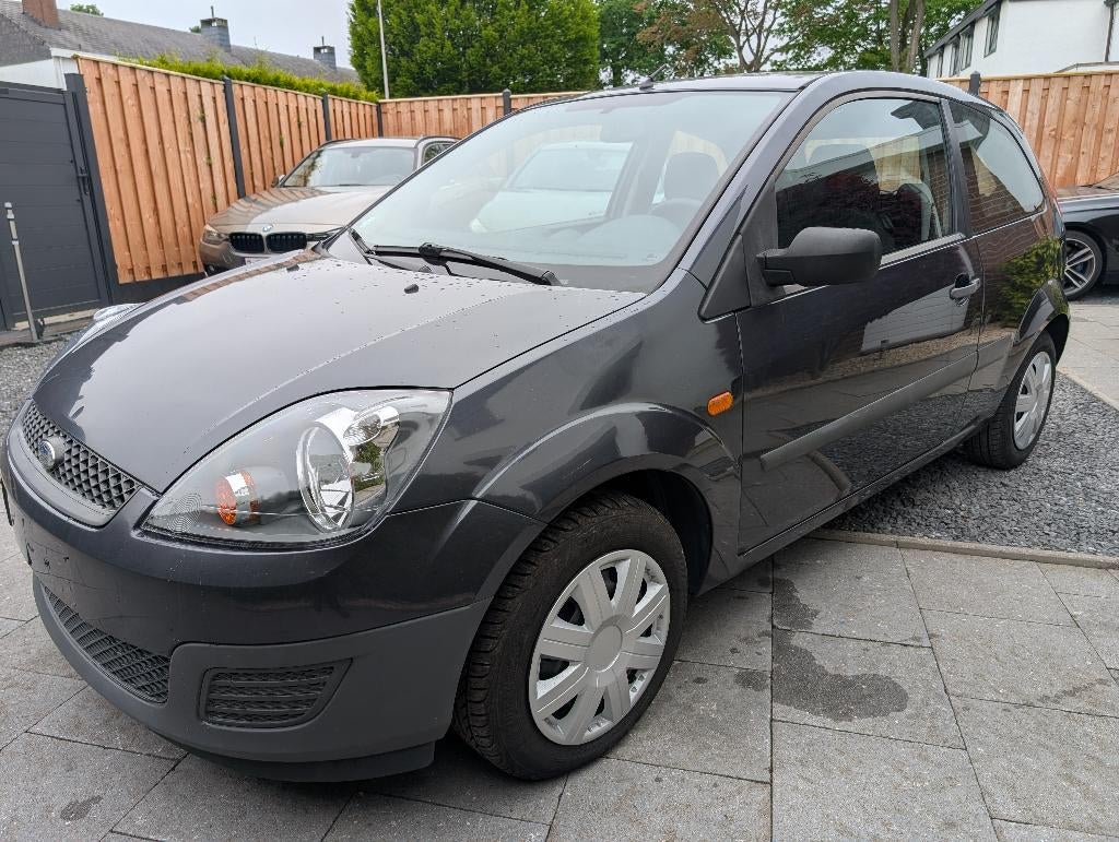 Auto te koop, Auto's, Voorwielaandrijving, 4 cilinders, Particulier, Fiësta