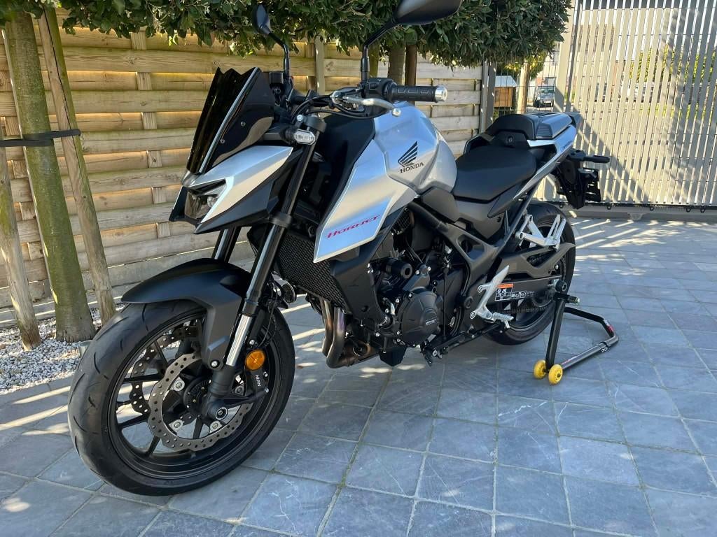 honda CB750 hornet **5/2025** 8000km** facelift**, Motoren, 2 cilinders, Motorrijbewijs A, Bedrijf, Meer dan 35 kW