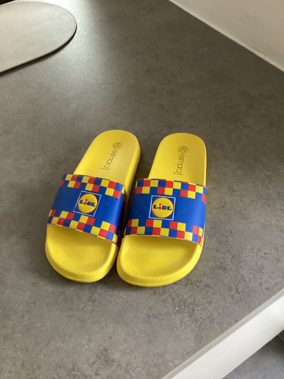 chaussons de bain Lidl, Vêtements | Hommes, Chaussures, Neuf, Autres couleurs, Enlèvement, Pantoufles