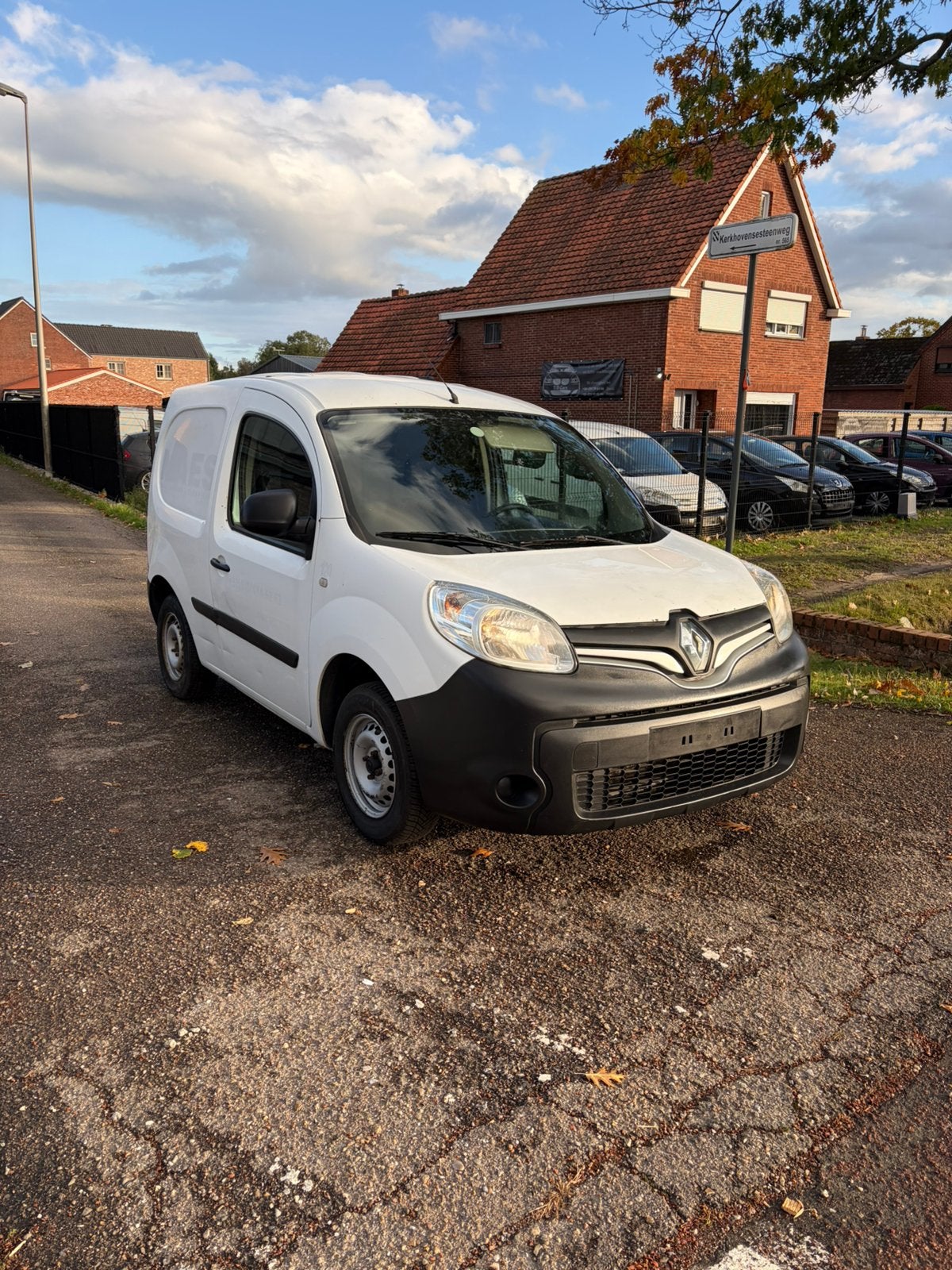 Renault kangoo 1.5dci 328dkm 2014, Renault, Bedrijf, Te koop, https://public.car-pass.be/vhr/7902e116-220f-4c3a-a14c-c9a9c5b9cae1