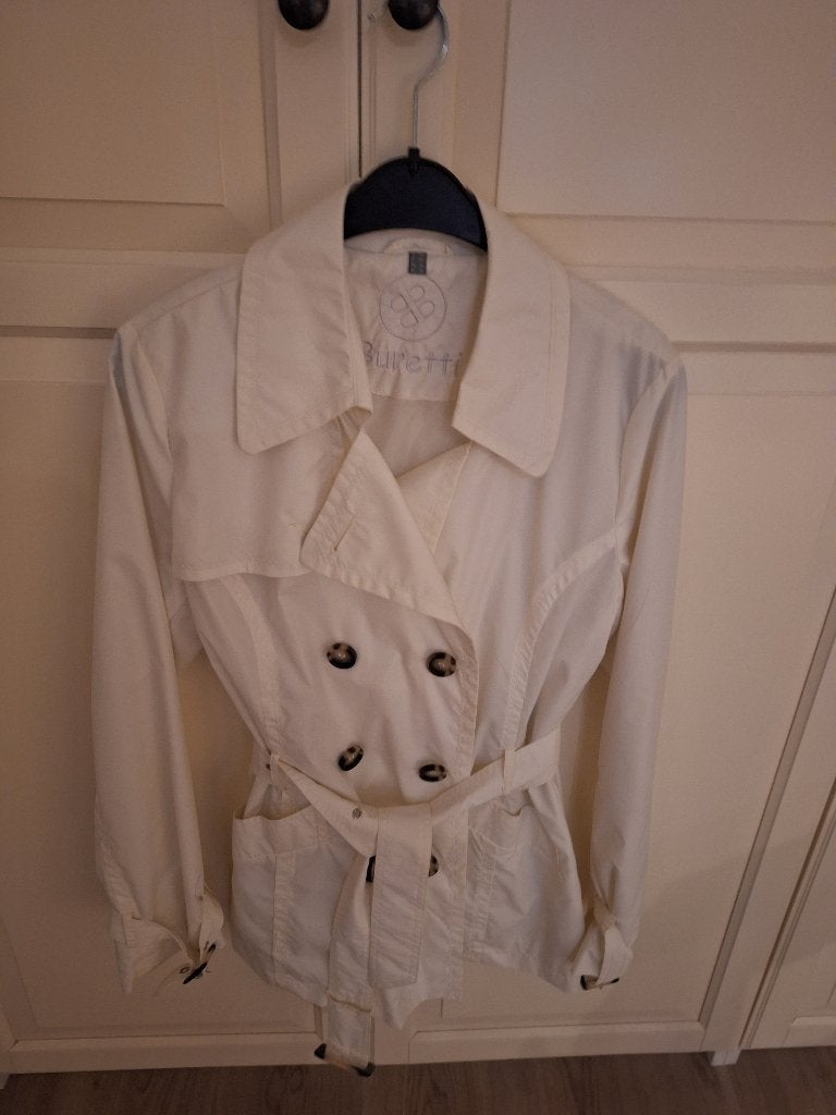 NIEUWE mooie regenjas, dames, Buretti, lage prijs, Kleding | Dames, Maat 38/40 (M), Wit, Buretti, Nieuw