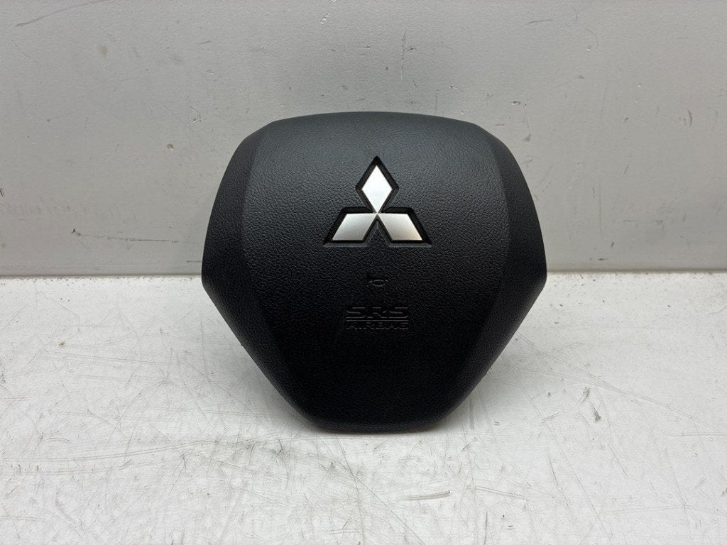 AIRBAG VOLANT Mitsubishi Space Star (A0) (|7030A322XA|), Info@mitsubishi-motors.de, MITSUBISHI, Utilisé, Mitsubishi