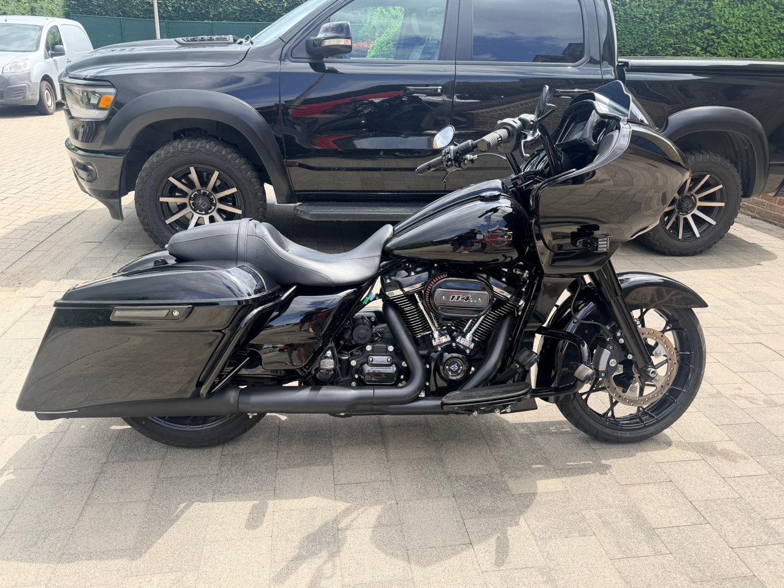 Harley Road Glide 2023 1000km, Motoren, Motoren | Harley-Davidson, Chopper, Bedrijf, Meer dan 35 kW