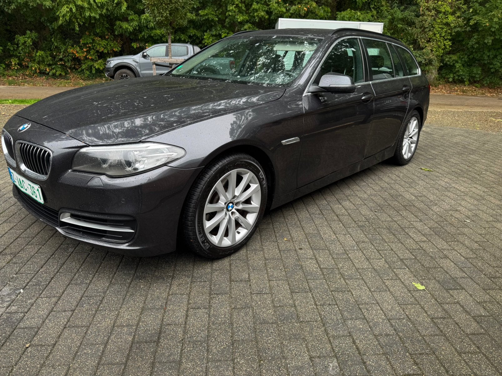 BMW 520 D Touring, Autos, Cuir, Argent ou Gris, Entreprise, Noir
