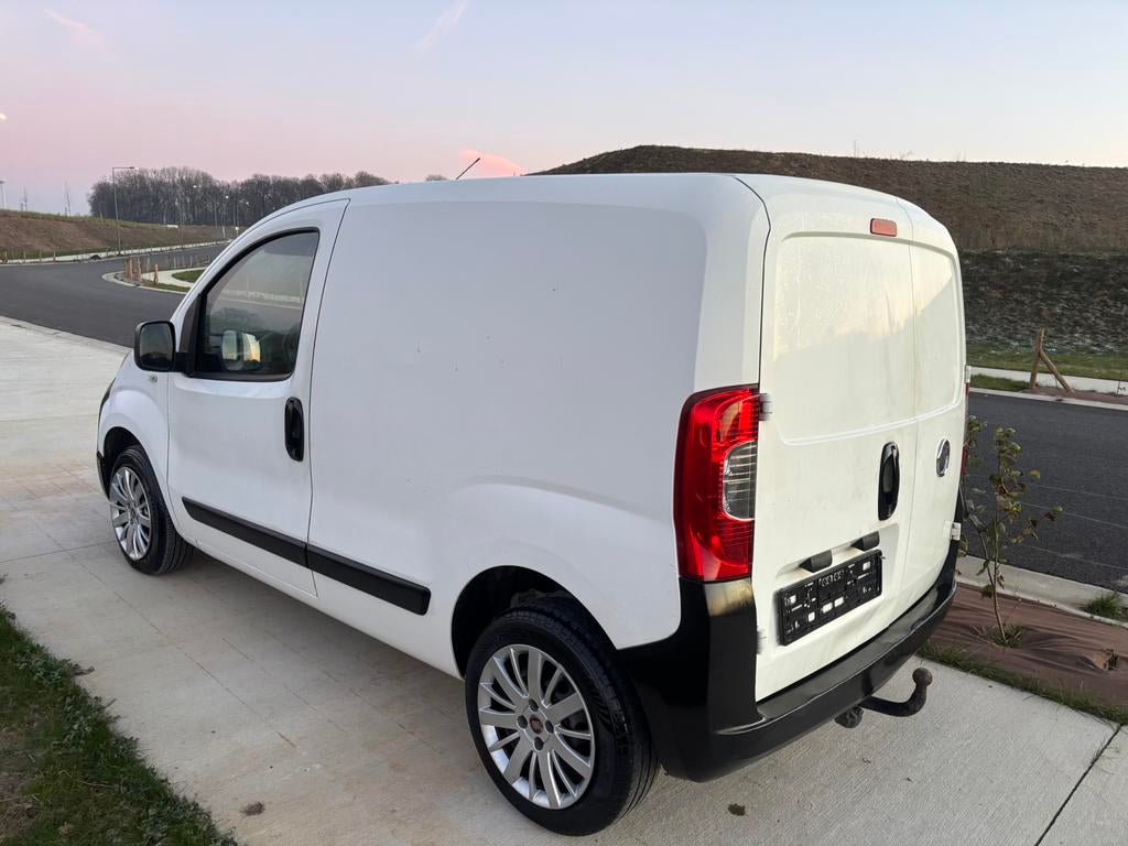 Fiat Fiorino 1.3 Multijet ANNÉE 2008 188000KM, Autos, Achat, 1298 cm³, Entreprise, 2 places