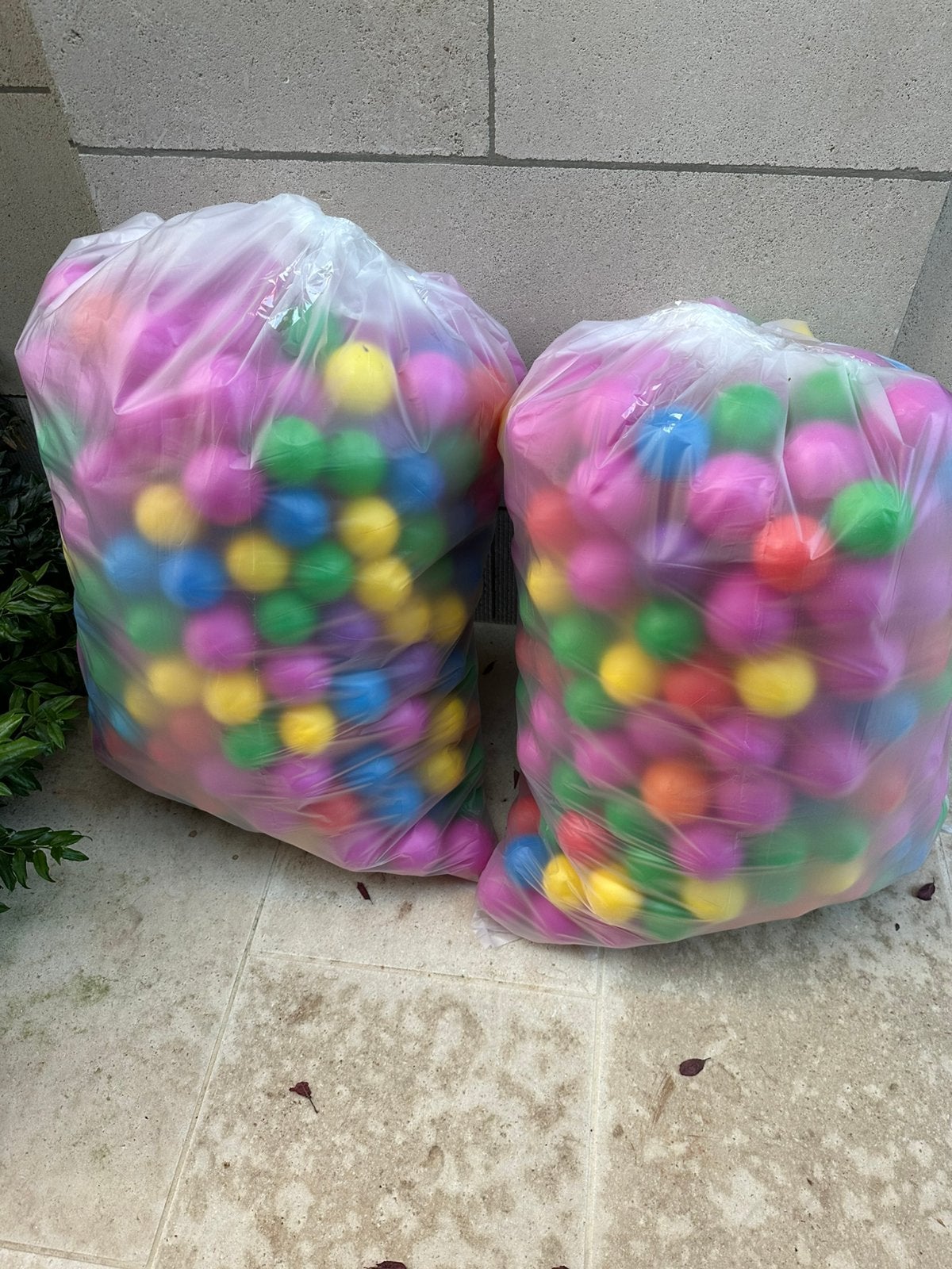 Gros lot 750 balles pour pisicne a balles, Enfants & Bébés, Enlèvement, Comme neuf, Garçon ou Fille