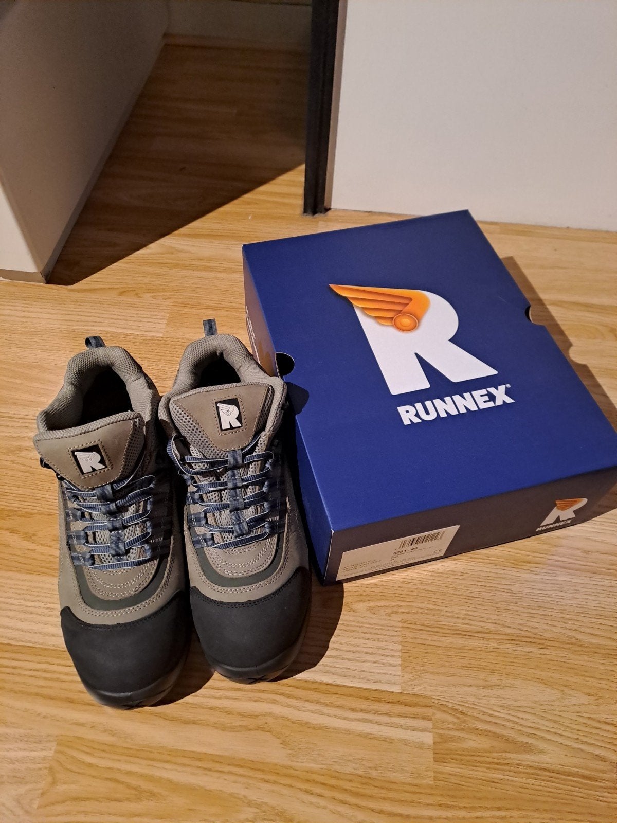 nouvelles chaussures de travail, Enlèvement ou Envoi, Neuf, Runnex