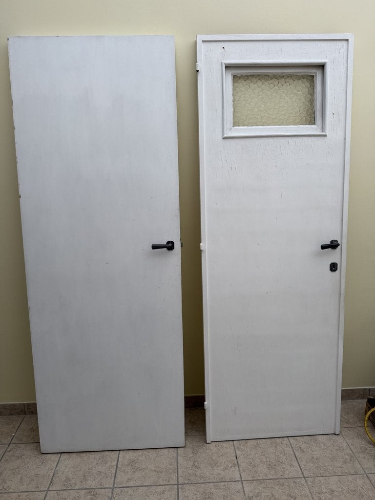 Twee oude zware vintage deuren in hout, Ophalen, Gebruikt, Minder dan 80 cm, Binnendeur