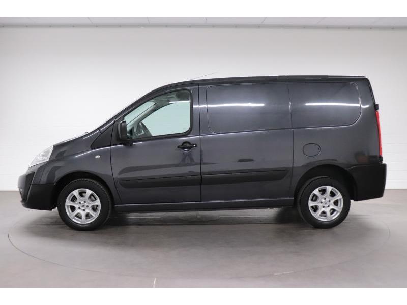 Toyota ProAce 2.0D Active SWB MT Toyota Proace Van SWB 2.0d, Auto's, Toyota, 94 kW, Elektrische ramen, 128 pk, ProAce