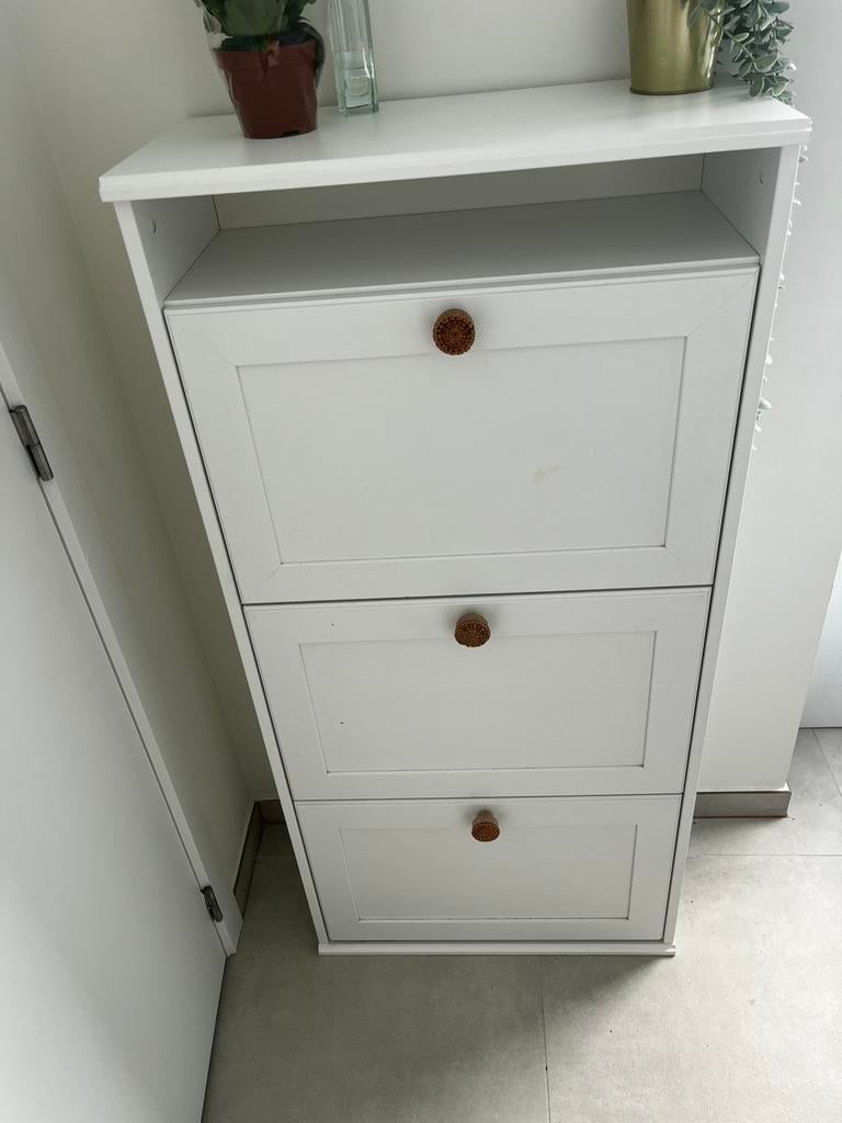 Ikea schoenenkast Brusali, Huis en Inrichting, Ophalen, Zo goed als nieuw