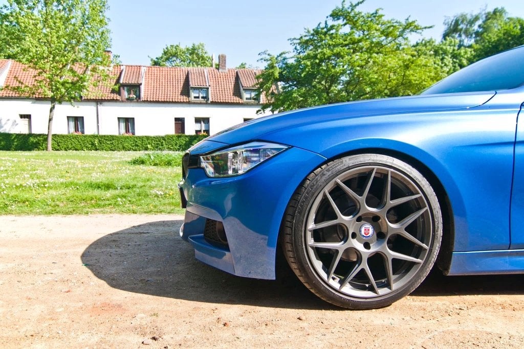 BMW F30 HRE FlowForm FF01 Gloss Charcoal, Pneus et Jantes, 255 mm, Véhicule de tourisme, Pneus été