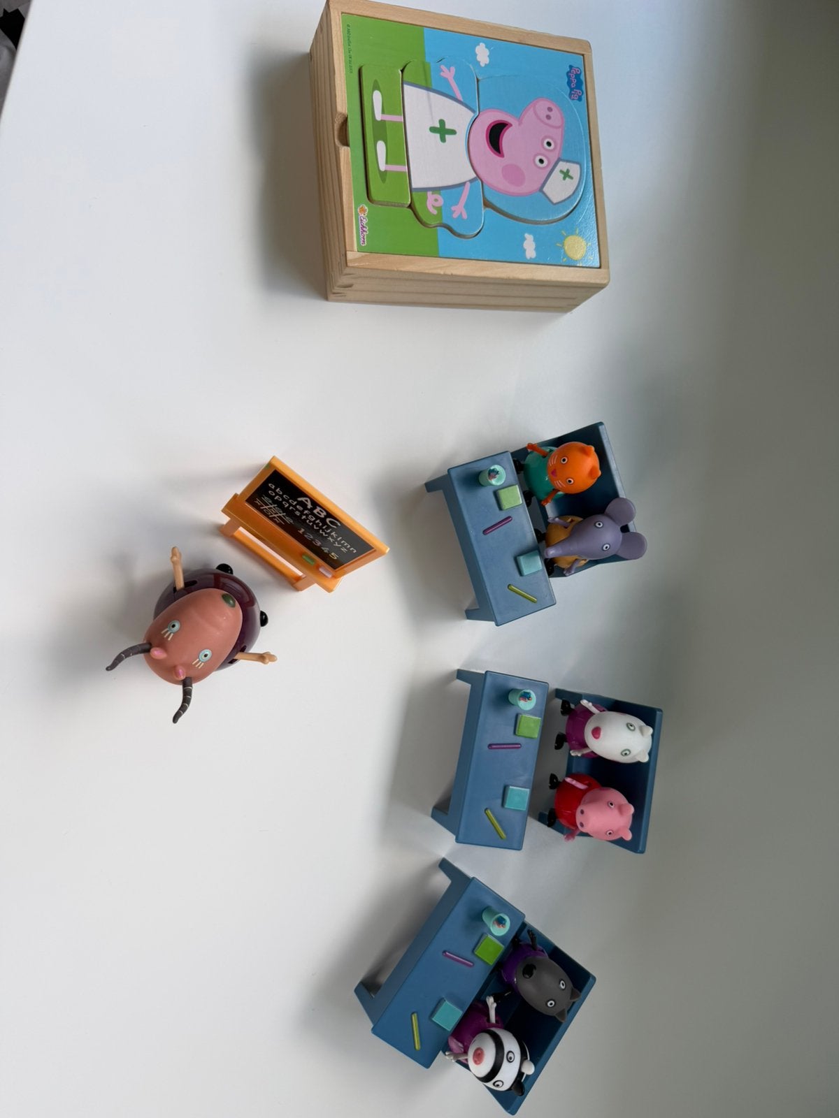 Set de jouets Peppa Pig, Enfants & Bébés, Enlèvement