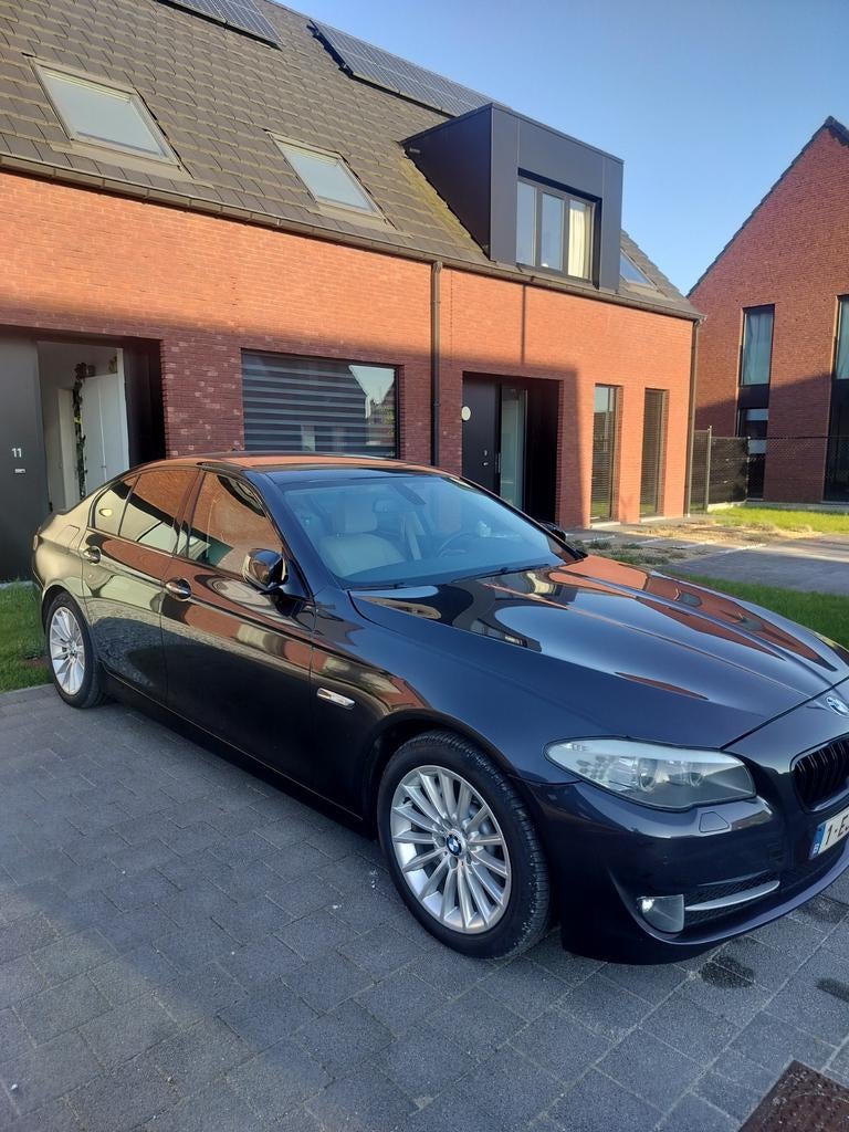 BMW 530d automaat 2012 euro 5  3.0 6 cilinder 2 de eigenaar, Auto's, Automaat, Euro 5, Achterwielaandrijving, Beige
