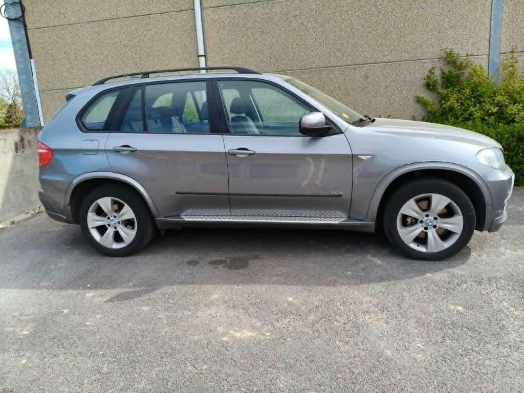 BMW X5 3.0D panoramisch dak, afneembare trekhaak, Auto's, BMW, Automaat, X5, Automatische klimaatregeling, Leder