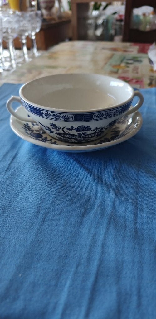 kom plus onderschotel Staffordshire England, Ophalen of Verzenden