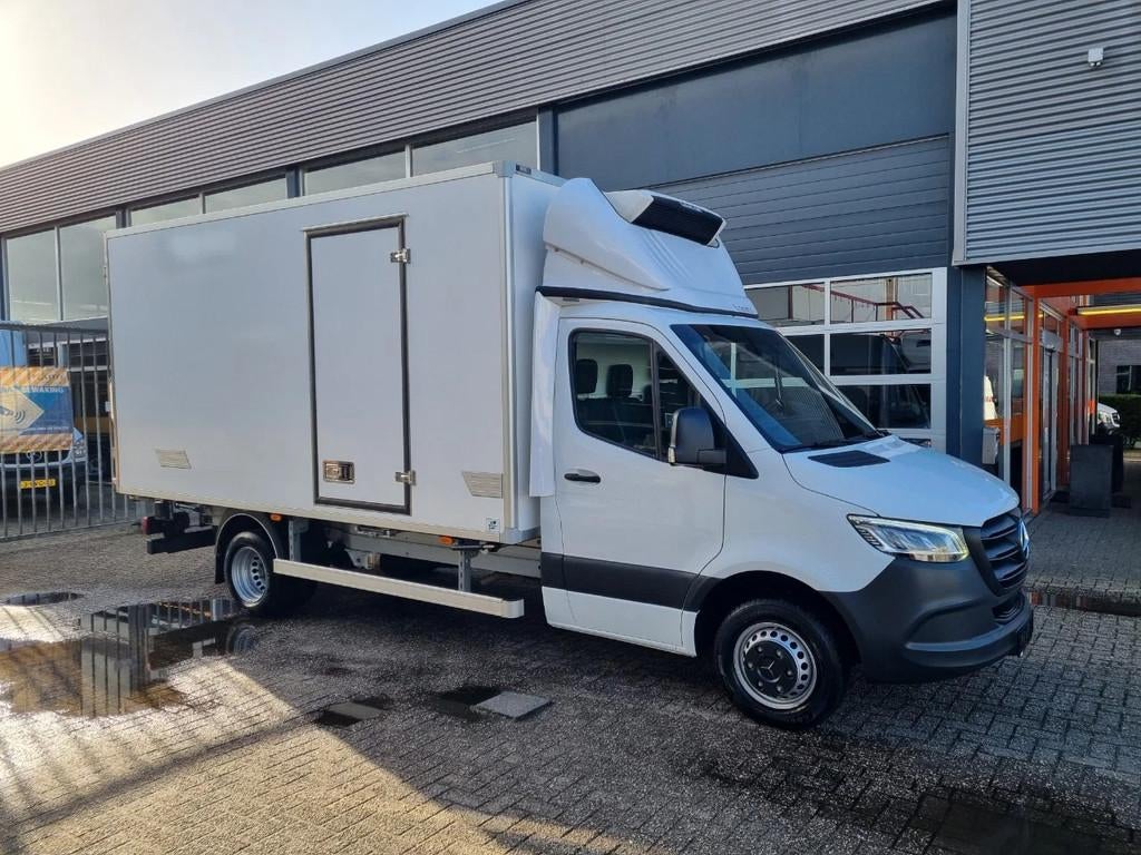 Mercedes-Benz Sprinter 517 CDI/ Kuhlkoffer/ TK V500 MAX/ BPM, Auto's, Bestelwagens en Lichte vracht, Automaat, Achterwielaandrijving