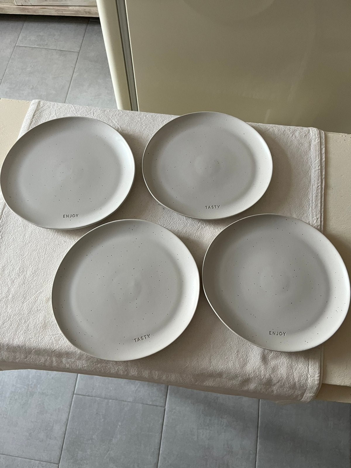 Leeff bordjes 4 stuks, Maison & Meubles, Cuisine | Vaisselle, Comme neuf, Pichet, Enlèvement