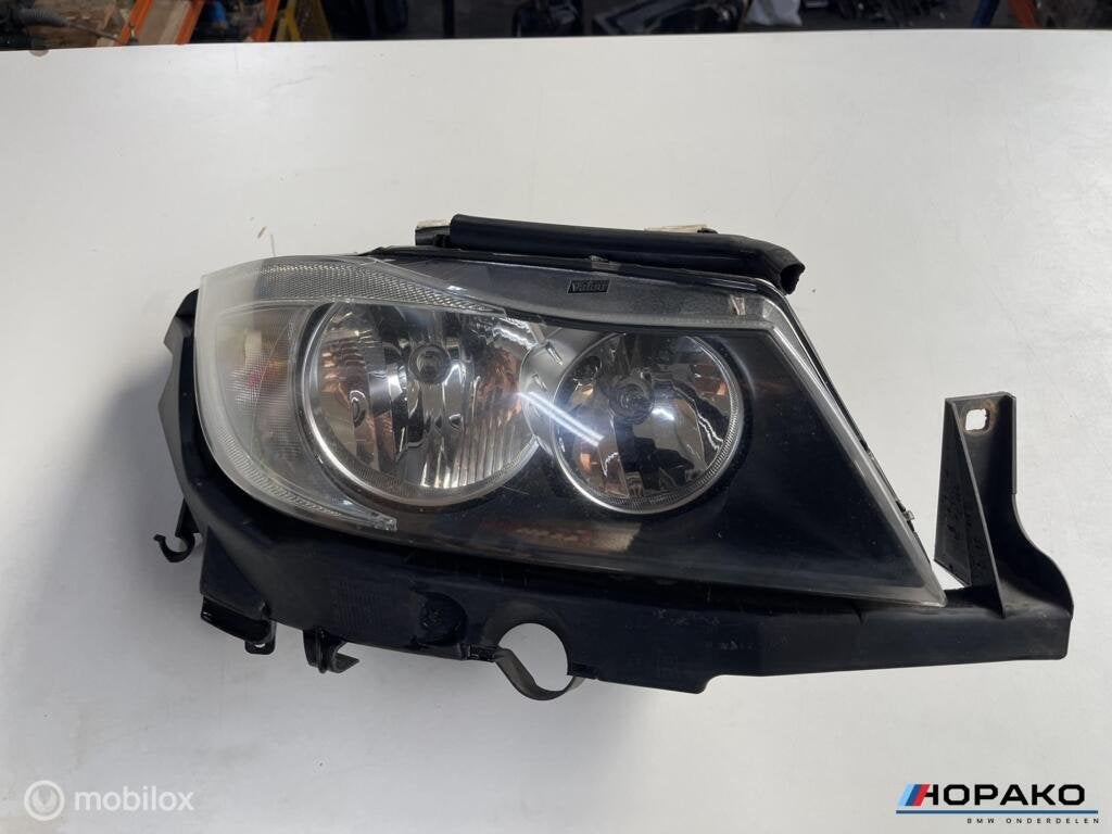 Koplamp rechts BMW 3 serie E90 E91 hallogeen 694272206, Auto-onderdelen, Gebruikt, Einsteinlaan 5 rijswijk, Bmw, Ophalen of Verzenden