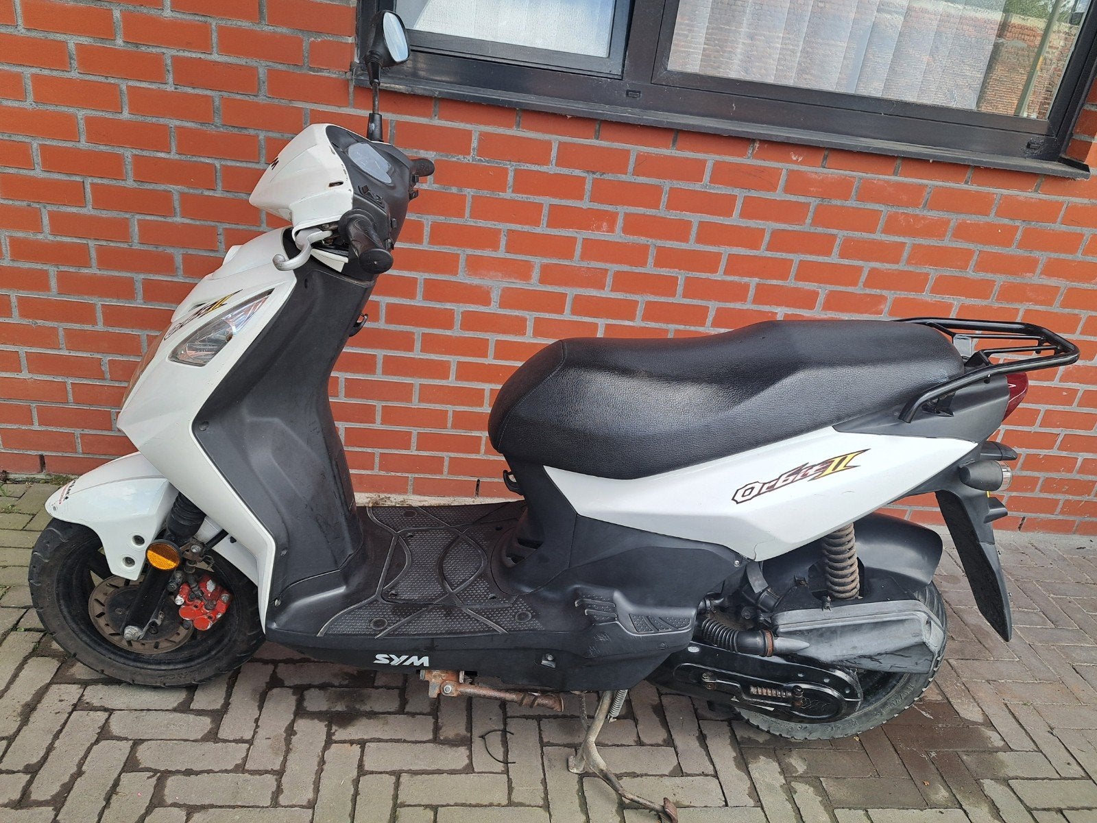 sym orbit 2 Wit,1ste eigenaar was een vrouw op leeftijd.., Ophalen, Orbit