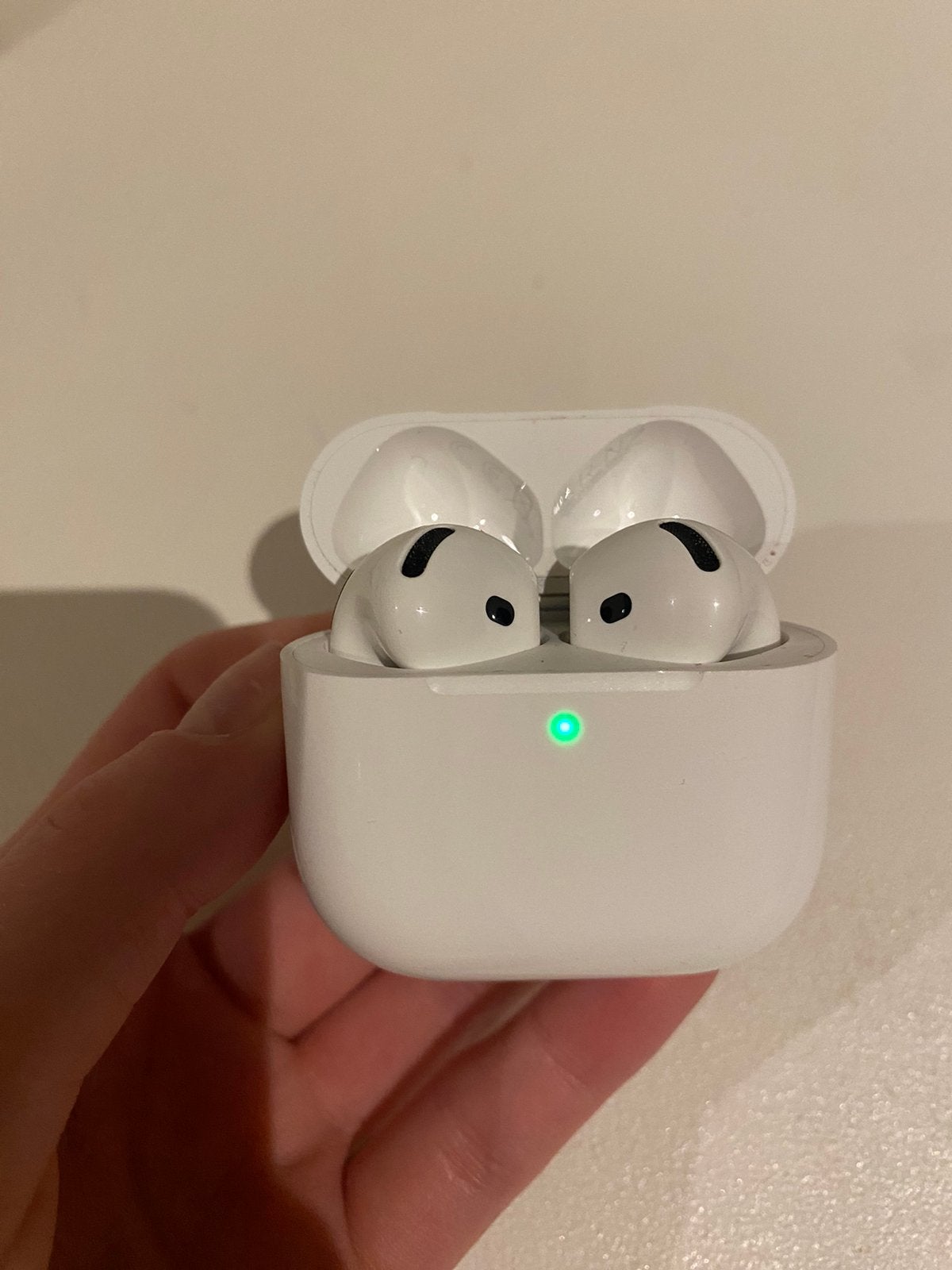 AirPods 4, Télécoms, Enlèvement, Comme neuf, Blanc, Apple