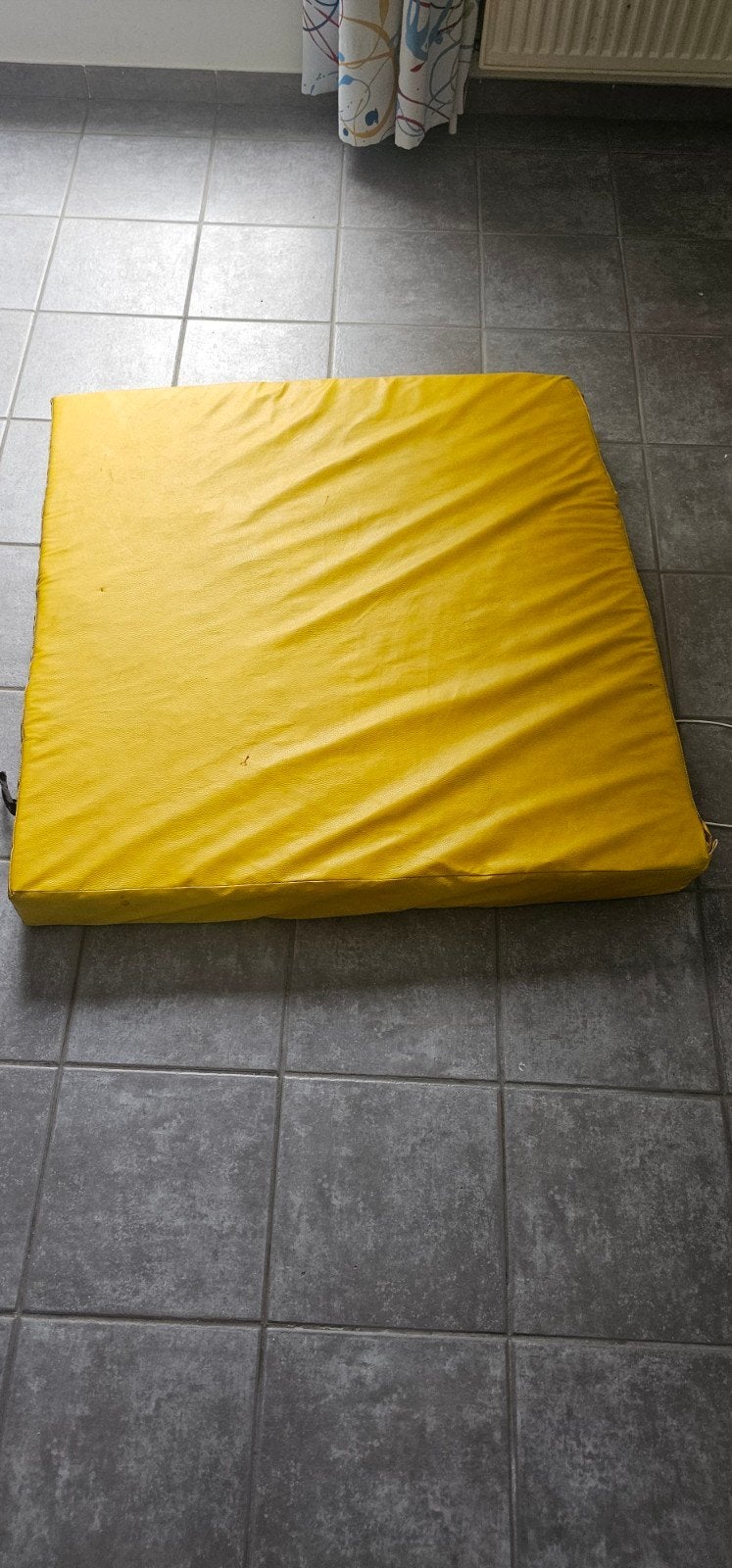 Matras 100  100 cm – zeer goede staat, Ophalen