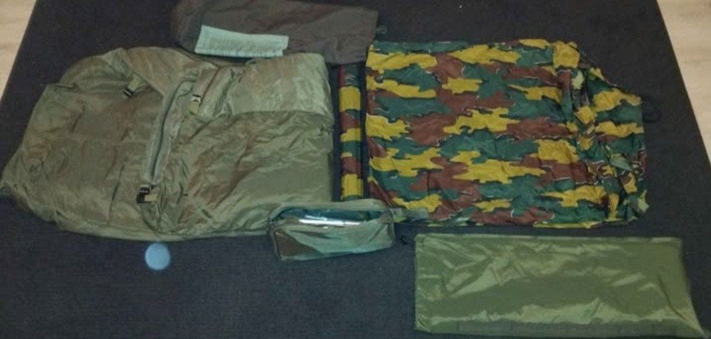 Militaria tente ABL, Enlèvement
