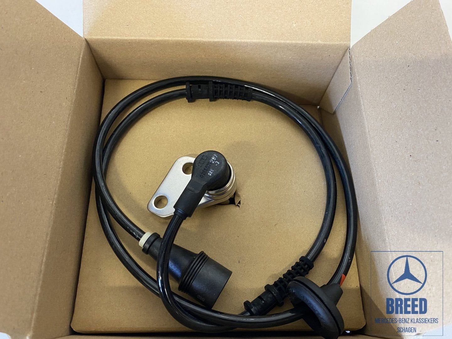 NOS ABS-sensor rechtsvoor voor Mercedes-Benz W124 4-Matic, Neuf, -, -, Enlèvement ou Envoi