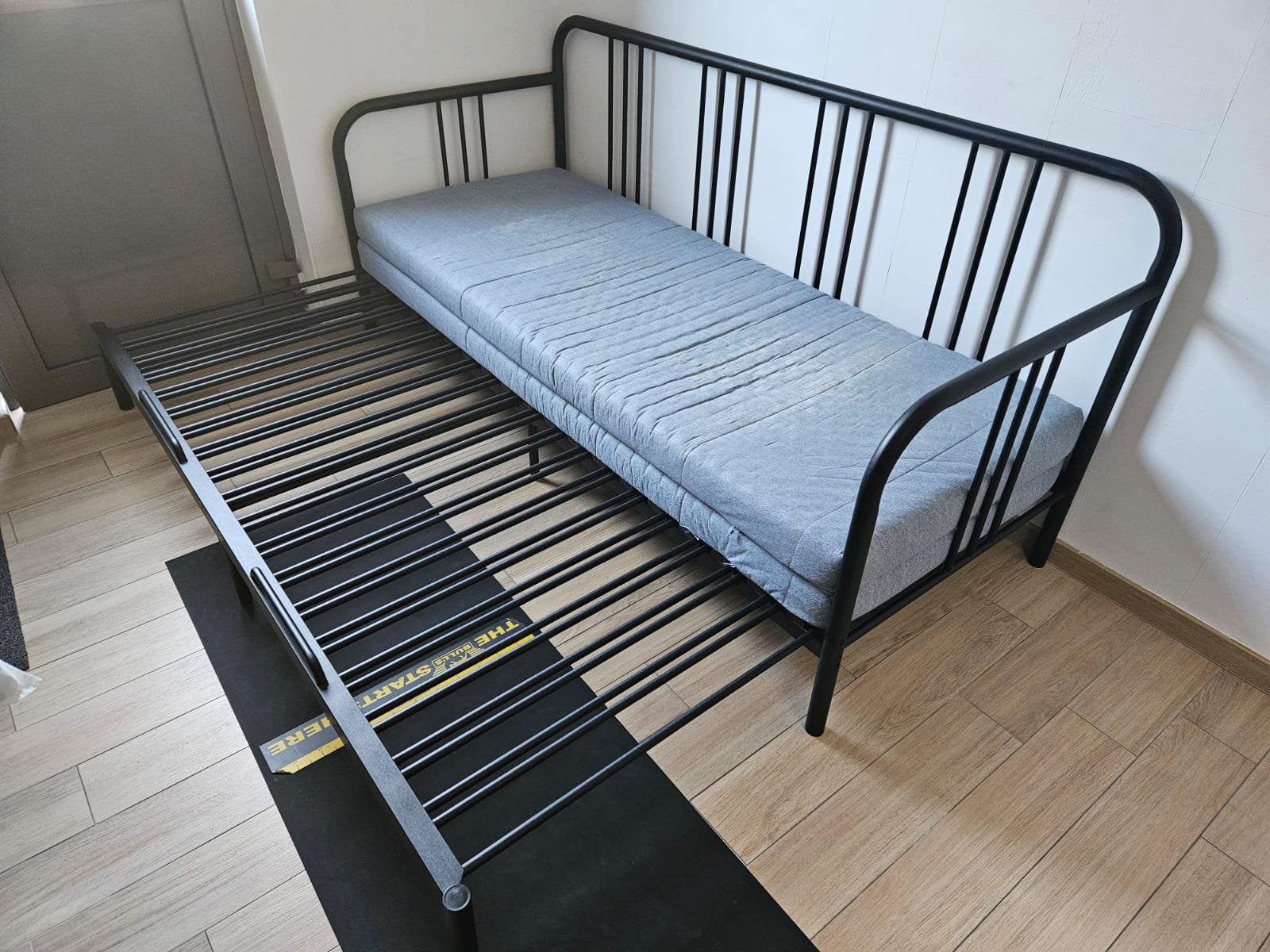 Uitschuifbaar bed 2 personen, Ophalen, Zo goed als nieuw