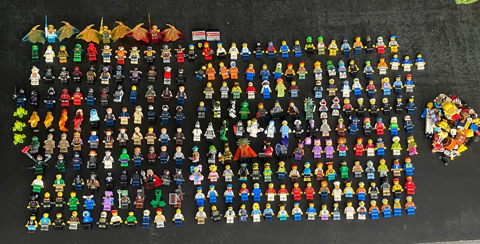 300 figurines (100 % Lego), Enlèvement ou Envoi, Comme neuf, Lego, Jurassic World