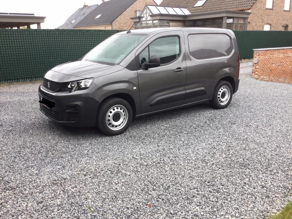 Peugeot partner automaat, Auto's, Bestelwagens en Lichte vracht, Automaat, Stof, Diesel, Grijs