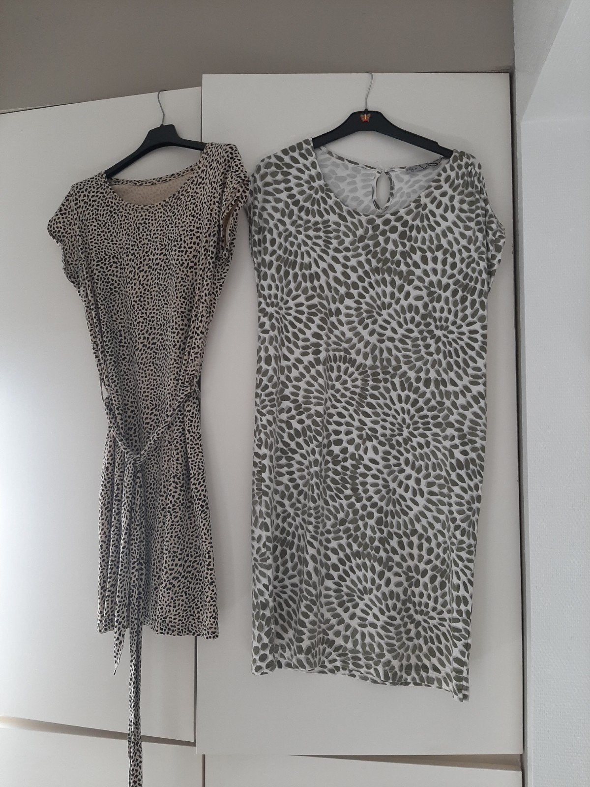 2 leuke zomerkleedjes, Ophalen of Verzenden, Zo goed als nieuw, Maat 38/40 (M)