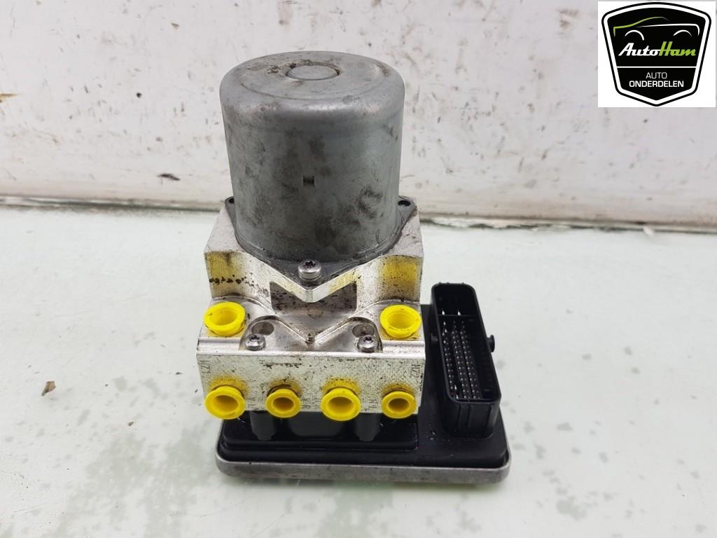 ABS POMP BMW X3M (F97) (01-2019/-), Auto-onderdelen, Gebruikt, BMW