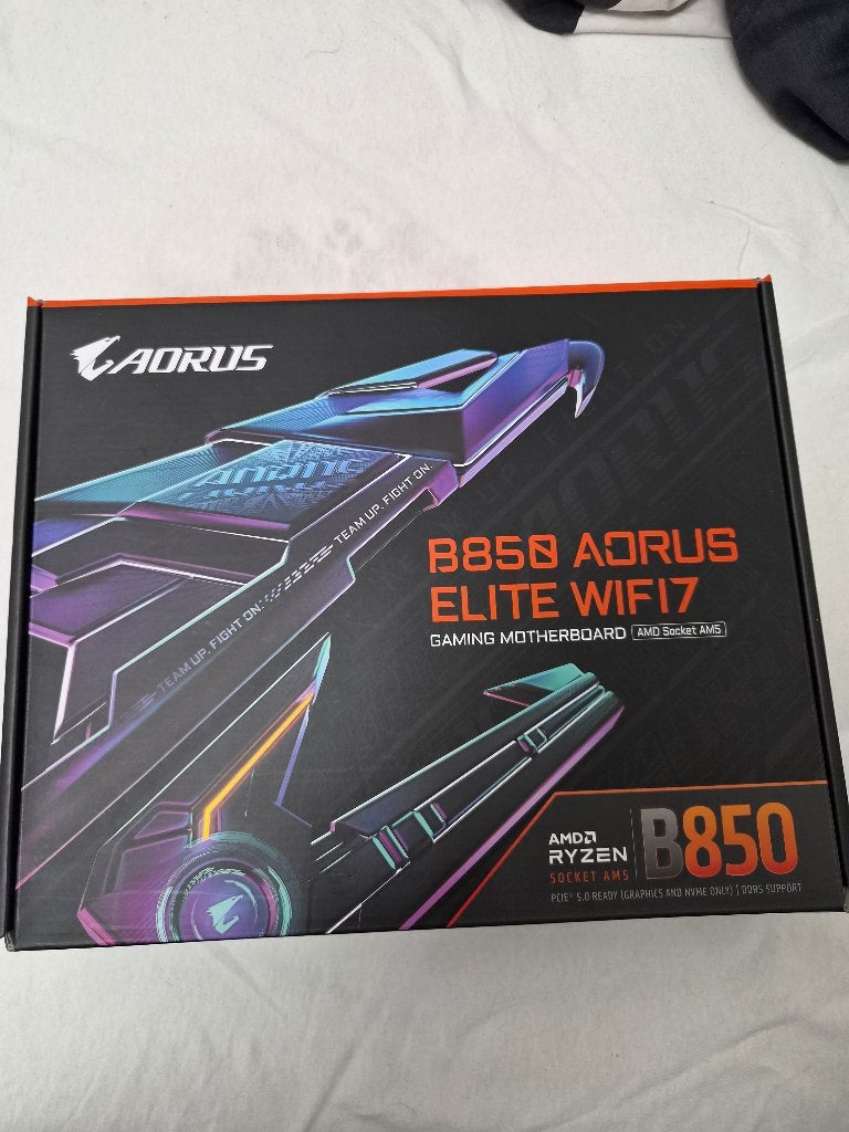 GIGABYTE B850 AORUS Elite WIFI7, Informatique & Logiciels, Enlèvement ou Envoi, Neuf, AMD, DDR5