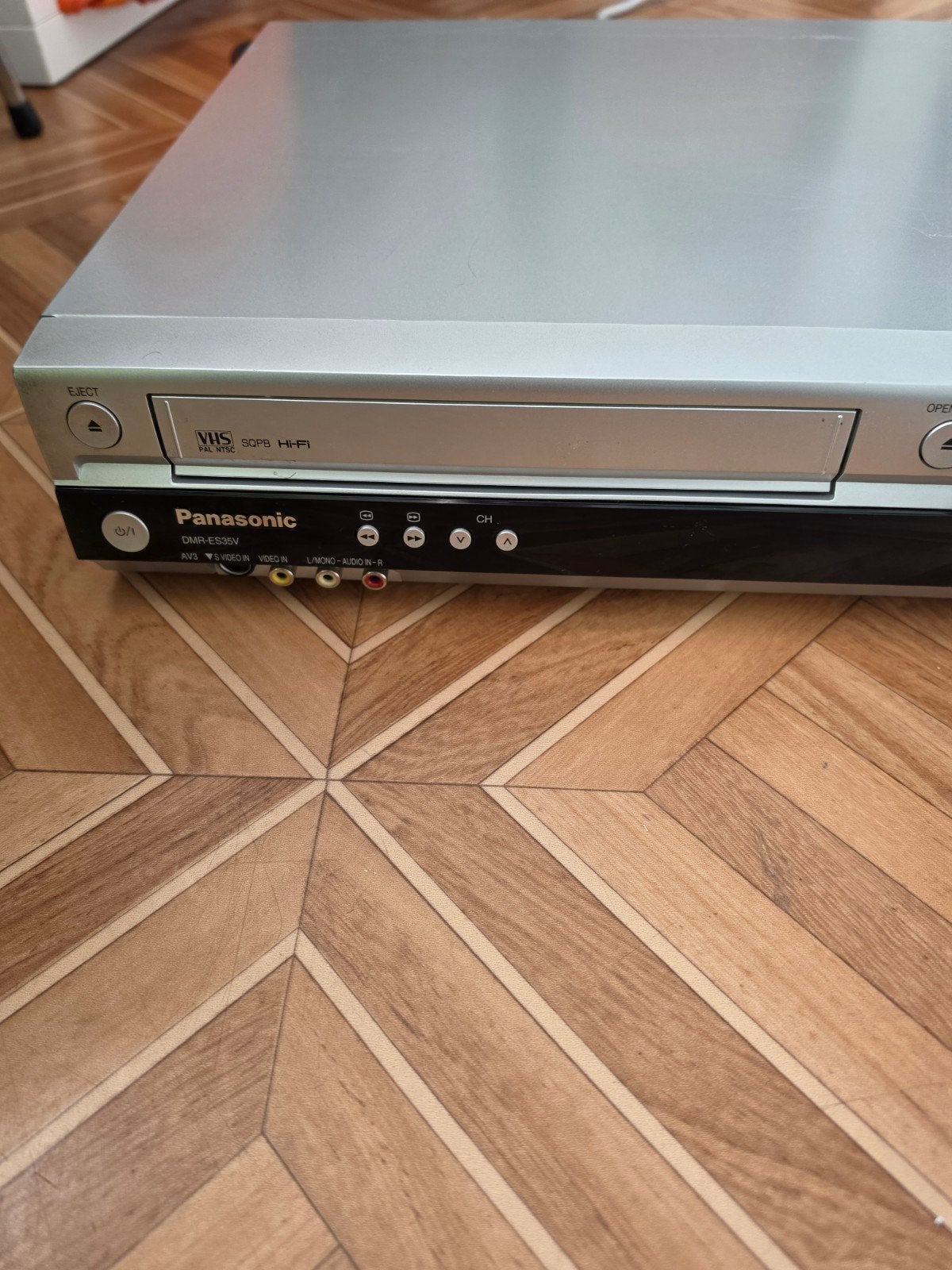 Combiné Enregistreur DVD / Magnétoscope VHS Panasonic DMR-ES, TV, Hi-fi & Vidéo, Enlèvement ou Envoi