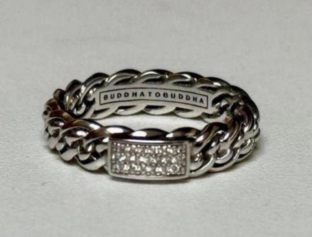 Buddha to Buddha ring 14 karaat witgoud met diamant! NIEUW!, Neuf, Enlèvement ou Envoi, Or, 17 à 18