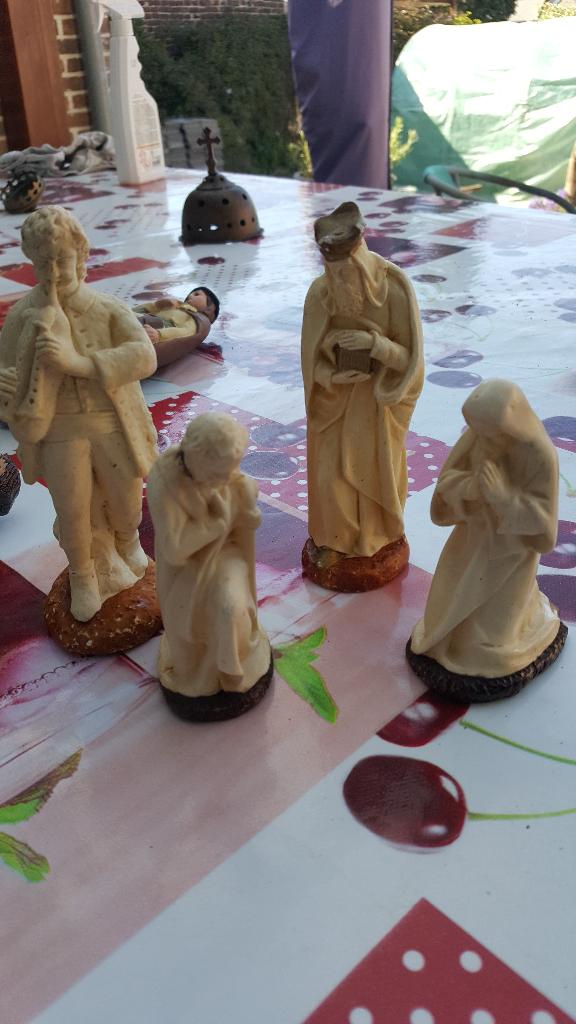creche, Enlèvement ou Envoi