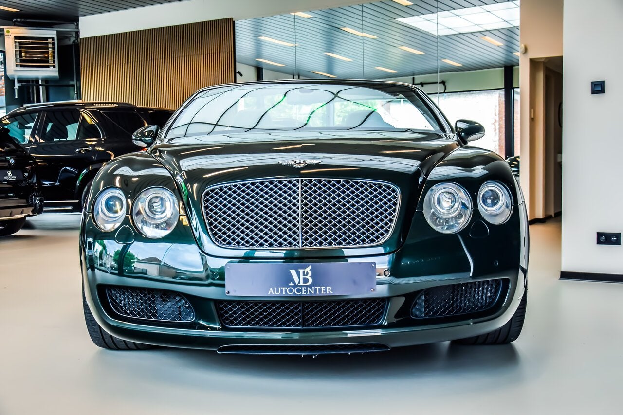 Bentley Continental GTC 6.0 BiTurbo W12, Auto's, 4 zetels, Zwart, 0 kg, https://public.car-pass.be/vhr/416d11b0-a012-4f01-b1d5-c05af0ae3fc5