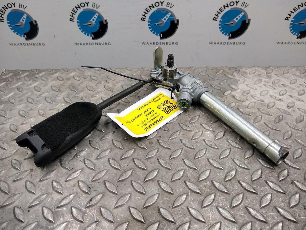 OPEL CORSA GORDELSPANNER 2007, Ophalen of Verzenden, Gebruikt, Stiba lid