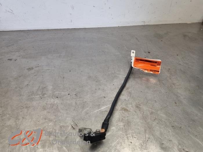 Borne de batterie d'un Mercedes Vito, Autos : Pièces & Accessoires, 3 mois de garantie, Utilisé, -, -