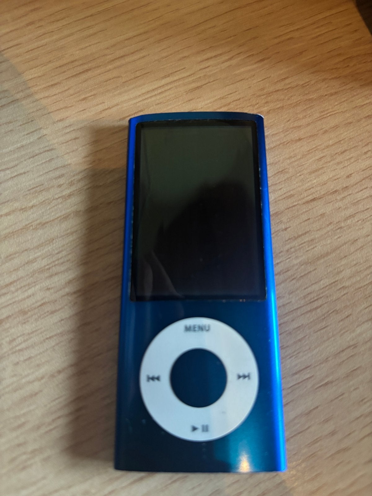 IPod nano 5th gen 8GB met sony docking system ICF-DS11iP, 2 à 10 GB, Enlèvement, Utilisé, Bleu