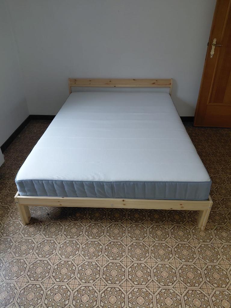 Ikea bed, Queen size, Comme neuf, Enlèvement, Bois