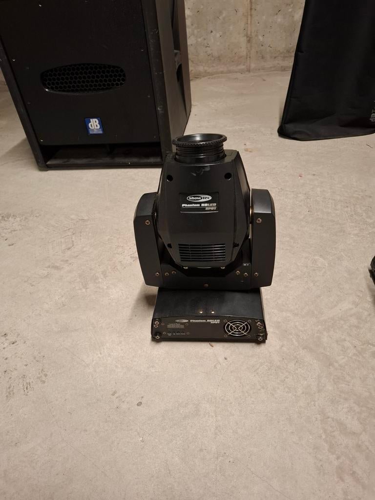 4x movinghead showtec phantom 50 incl flightcase, Enlèvement